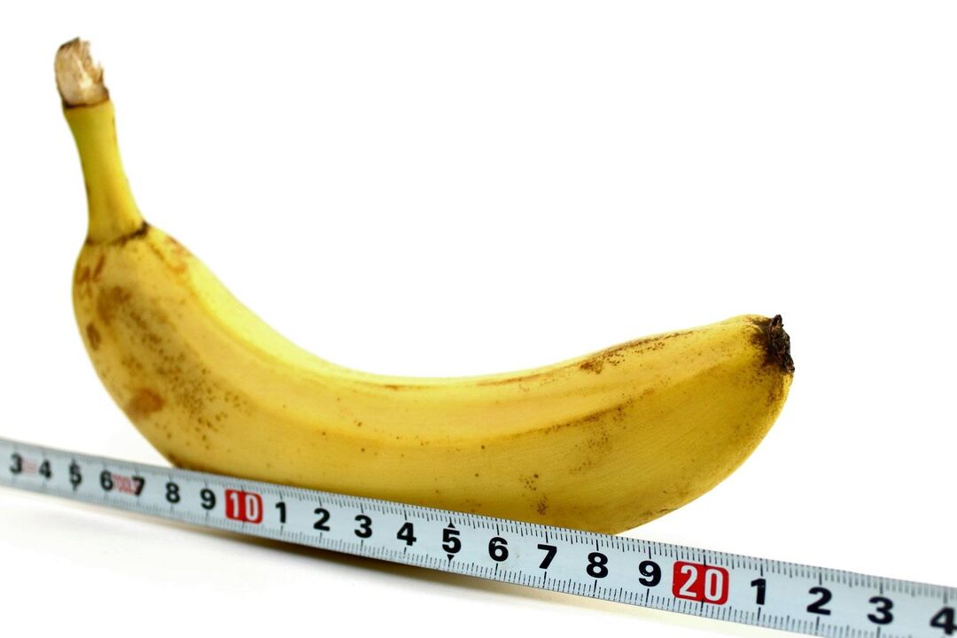 以香蕉为例，在放大之前测量阴茎